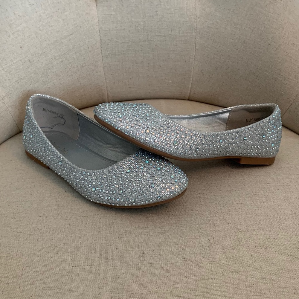 Girls Dress Shoe size 3